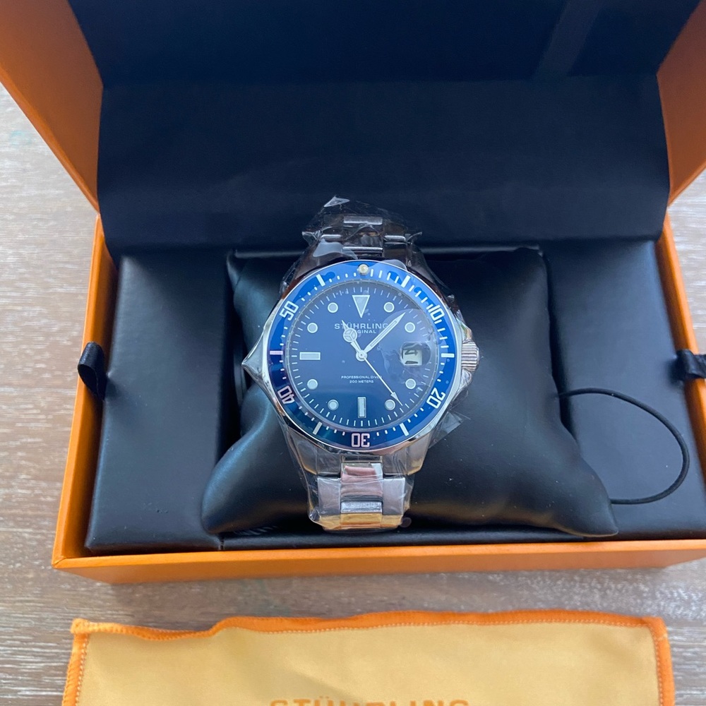 Stuhrling Mens 664.02 Aquadiver Watch